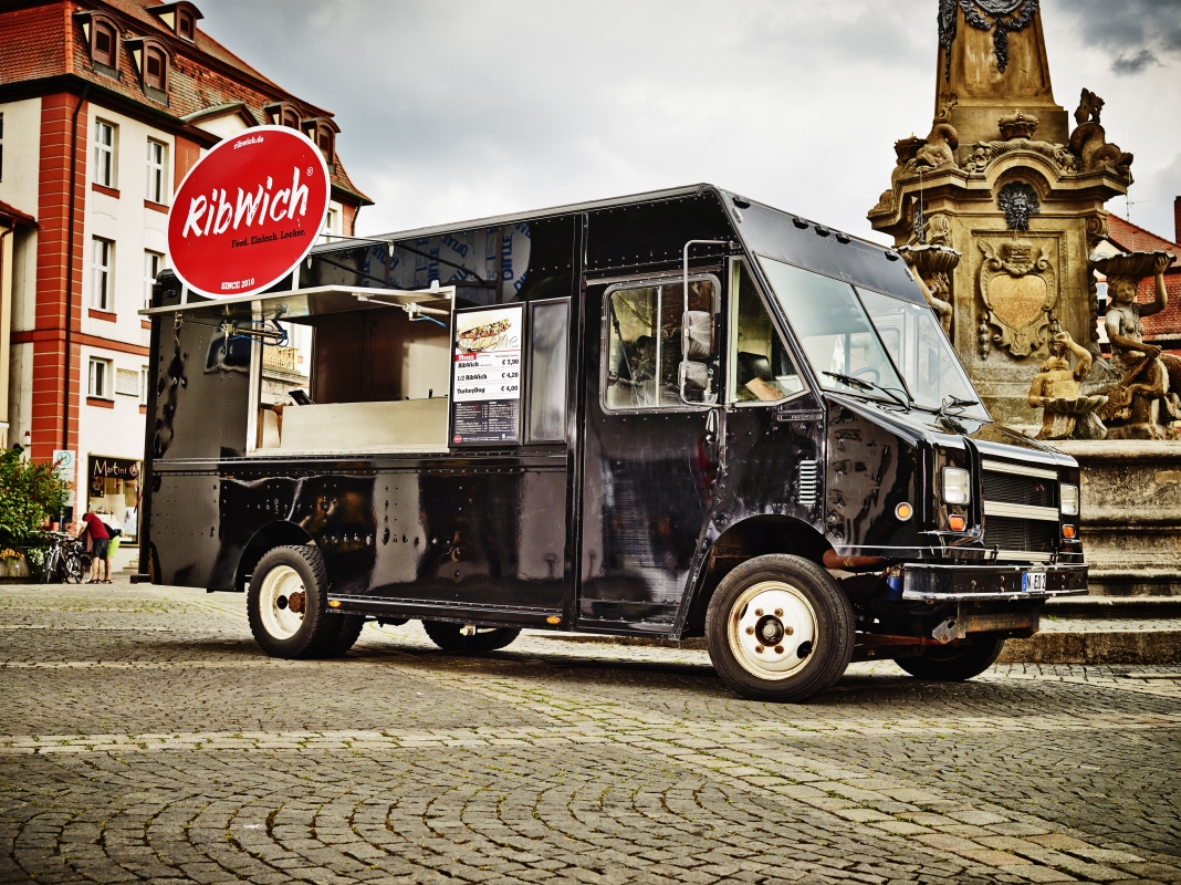 Foodtruck © Torsten Hönig (Truck)