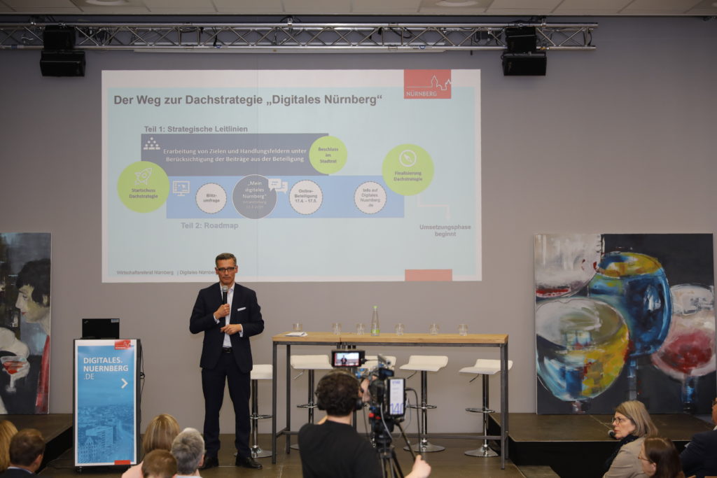 Phasen der Strategieentwicklung von "Digitales Nürnberg" © Wirtschaftsförderung Nürnberg
